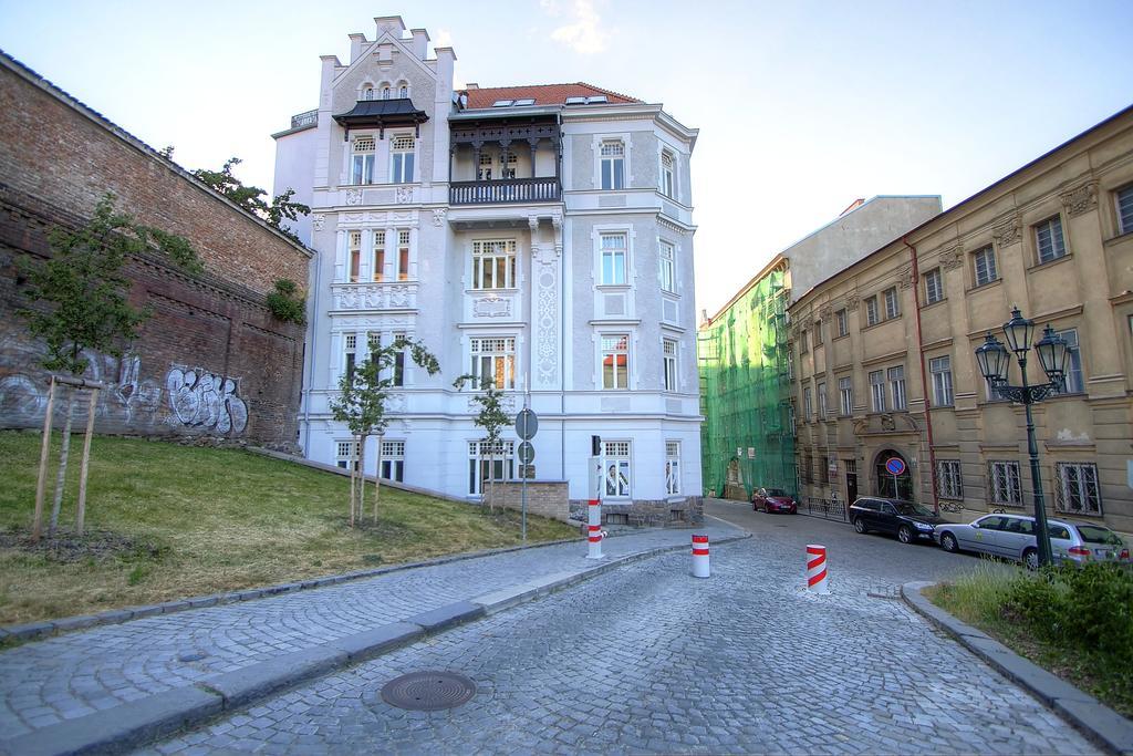 Bishop Apartments Brno Ngoại thất bức ảnh